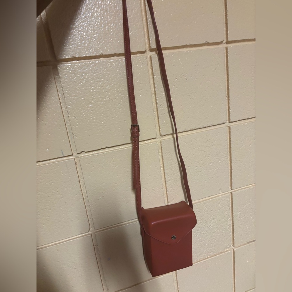 Elegant Red Crossbody Bag